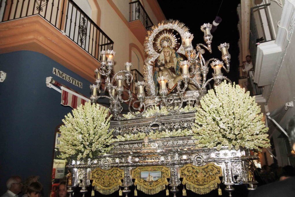 Semana Santa Ayamonte
Fuente: Huelvacosta.com